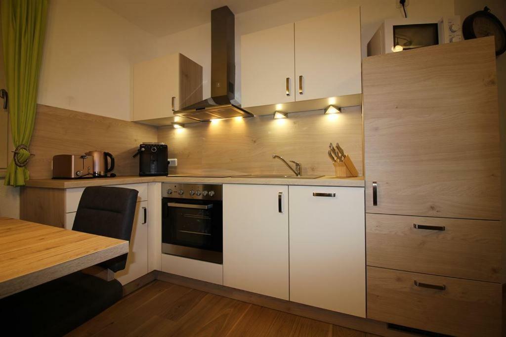 Apart Melanie Zell am Ziller Exterior photo